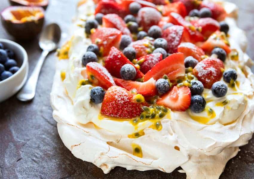 Slow Cooker Pavlova Mamamag