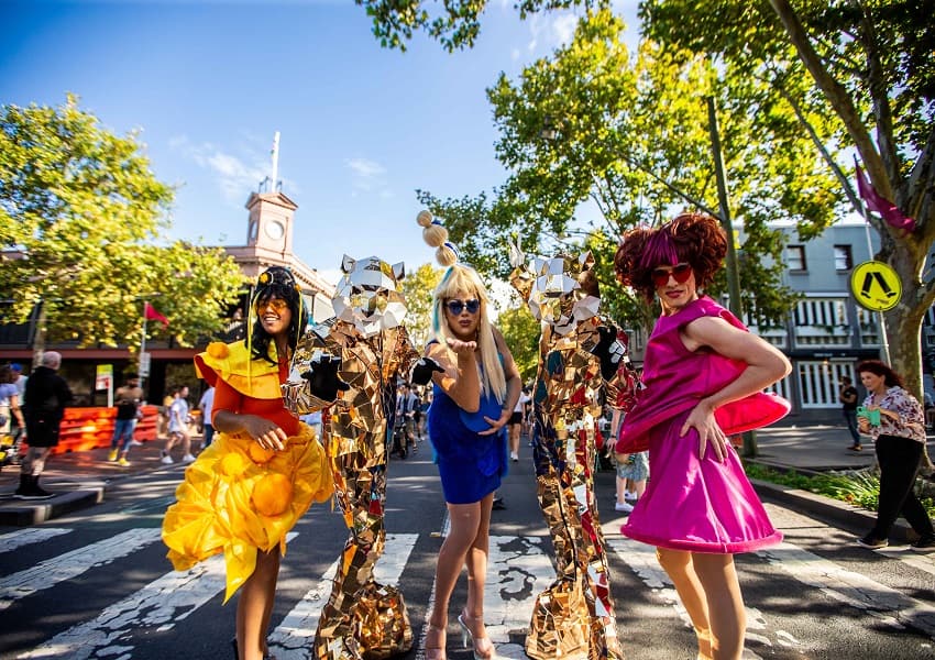 Sydney Streets come to life during Spring festival - MamaMag